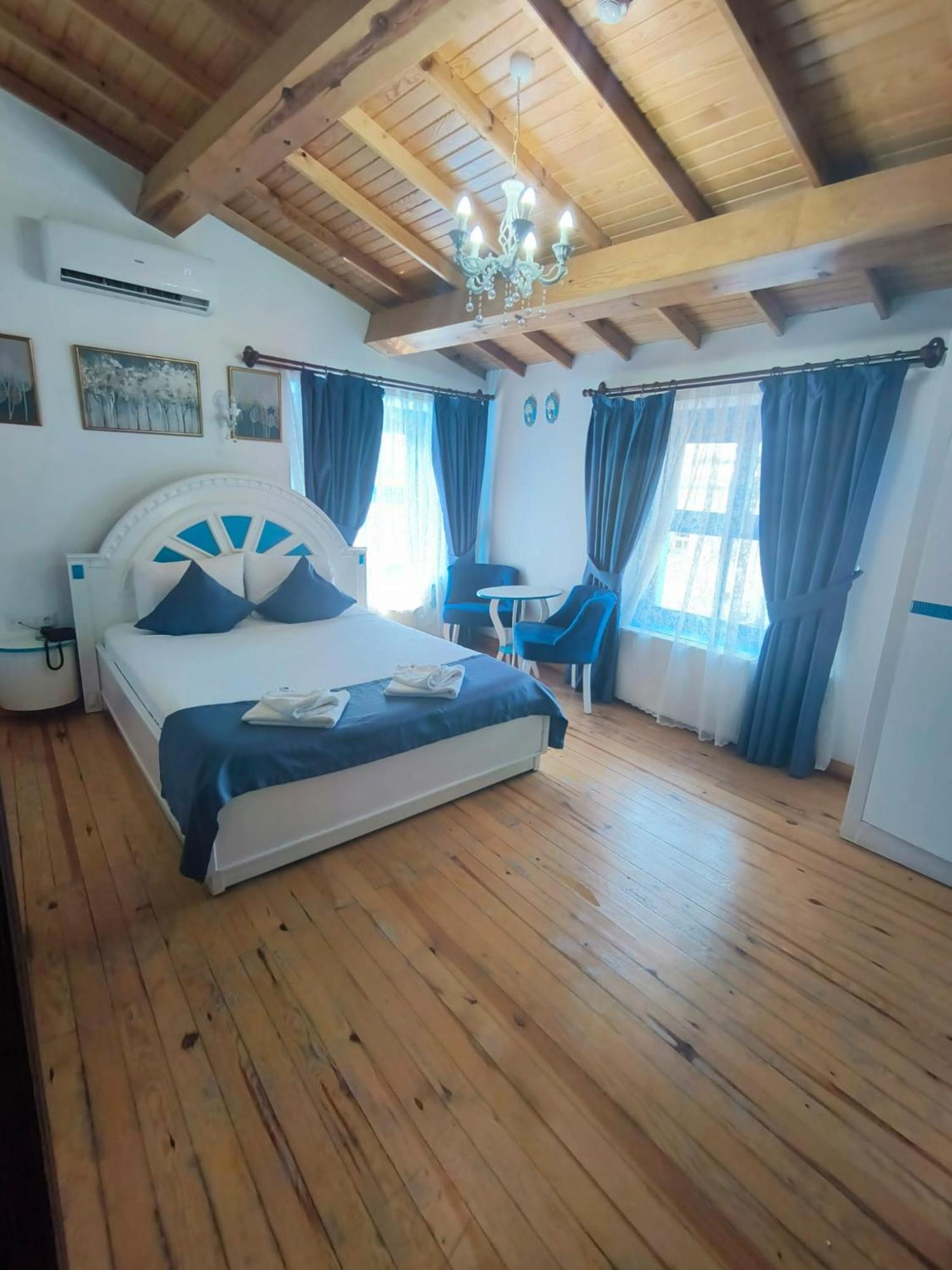 Mavi Palas Hotel Адалар Экстерьер фото