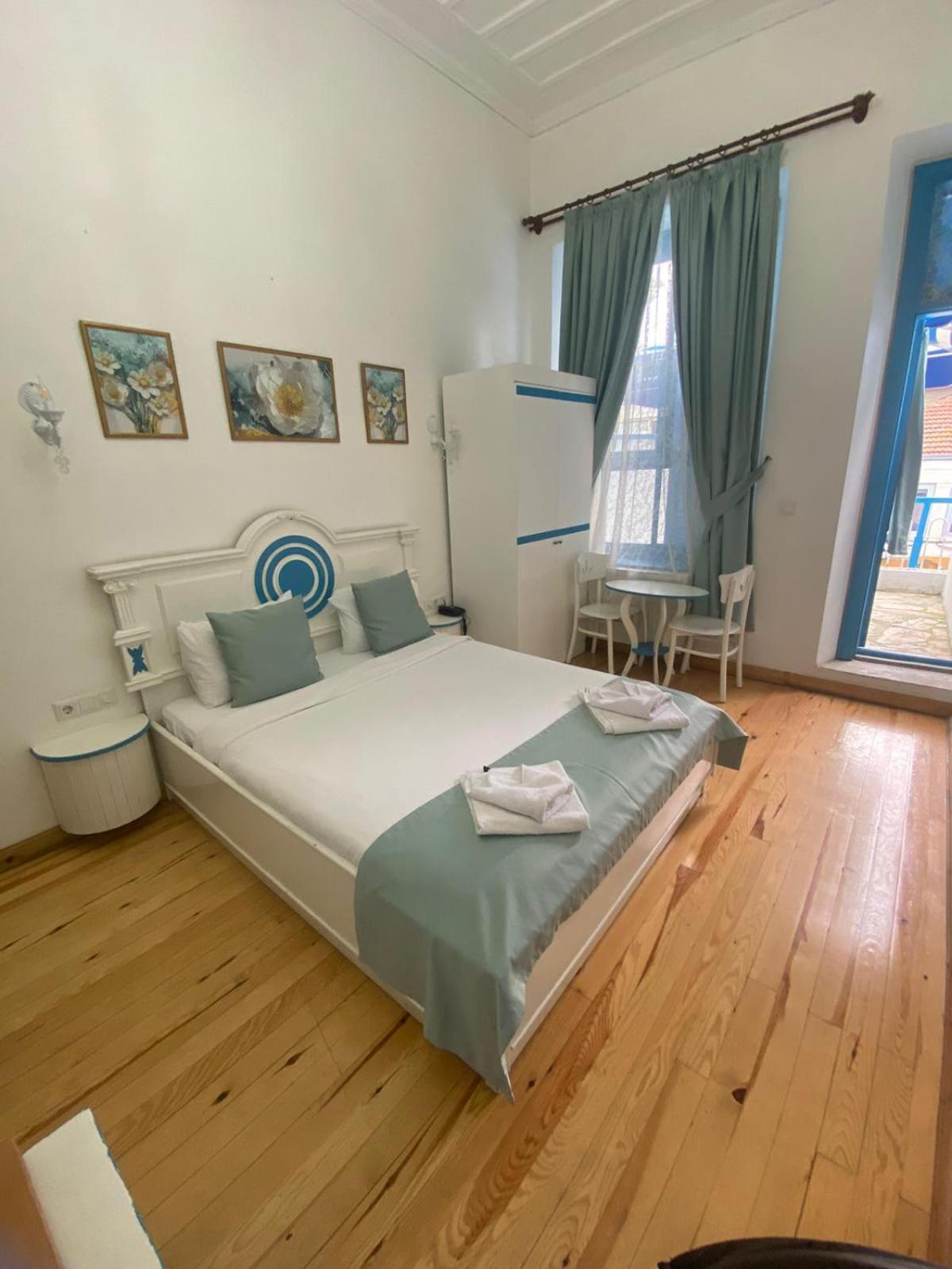 Mavi Palas Hotel Адалар Экстерьер фото