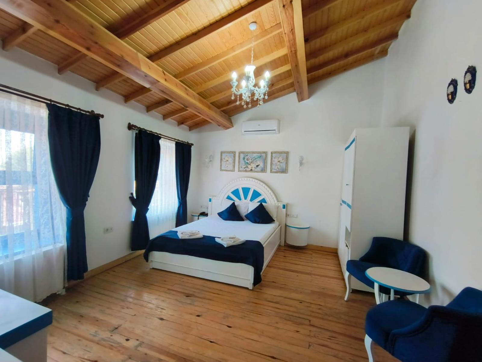Mavi Palas Hotel Адалар Экстерьер фото